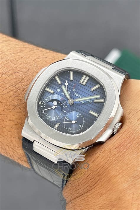 patek philippe nautilus gangreserve|Patek Philippe.